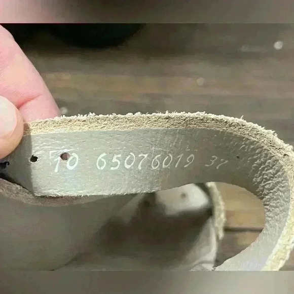 Mephisto Helen Sandals size 37 Women’s size 7 - Picture 3 of 11